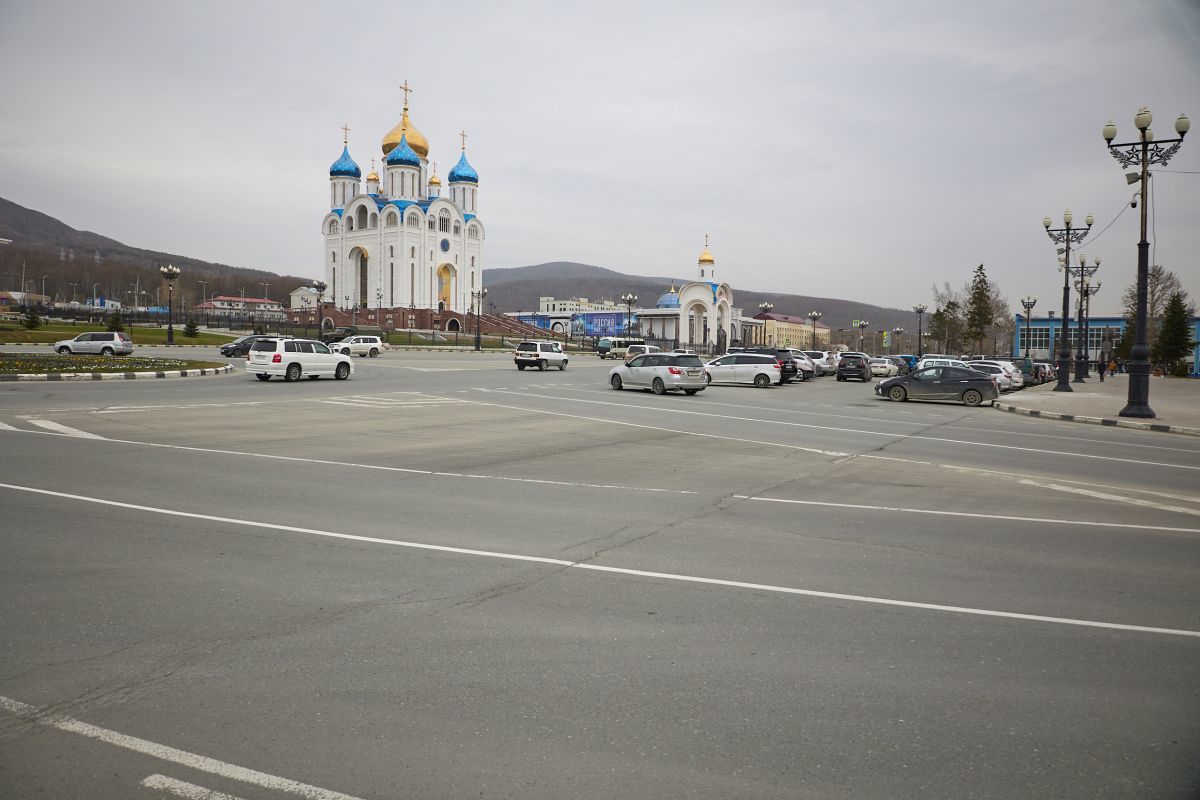 Бульвар святителя Иннокентия Южно Сахалинск