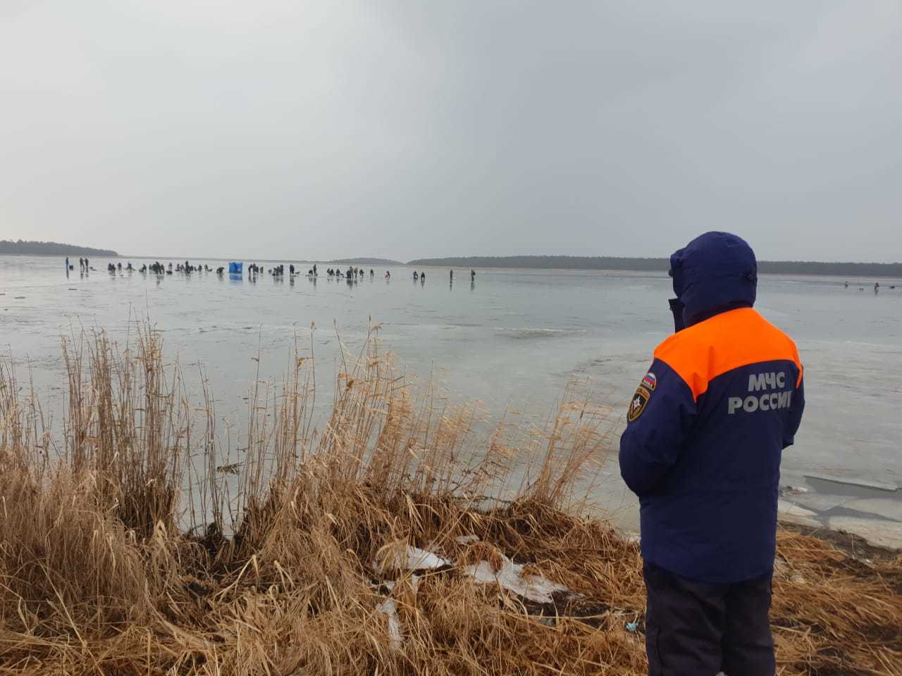 Озеро Буссе Сахалин зима