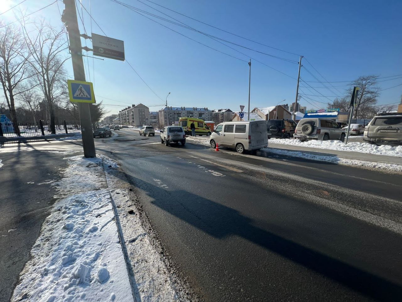 CitySakh.ru - Водитель микроавтобуса сбил беременную женщину на Сахалине