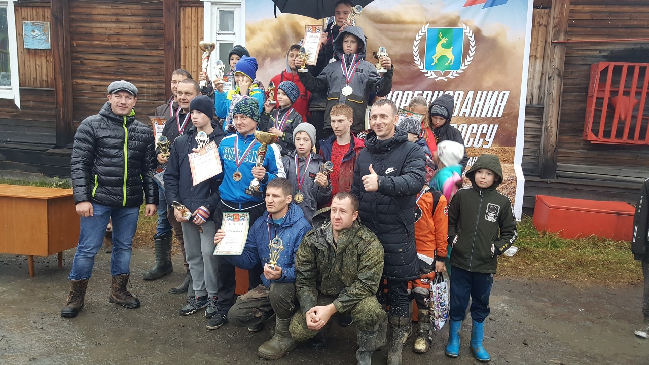 Прогноз смирных. Поселок Смирных. Пгт Смирных Сахалинской области. Школа Смирных Сахалинской области. Смирных фото.