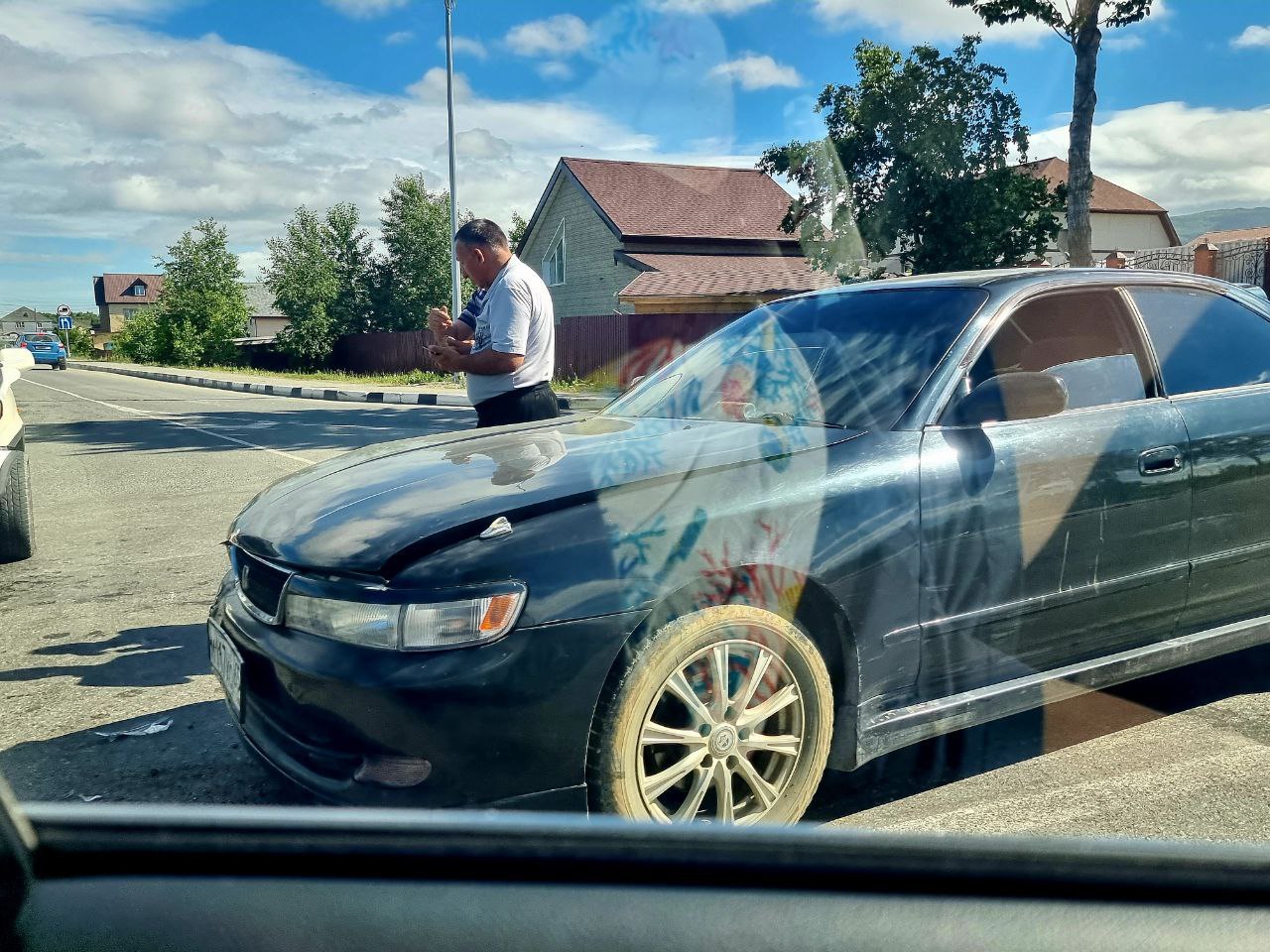 CitySakh.ru - В Южно-Сахалинске не смогли разъехаться Honda CR-V и Toyota  Chaser