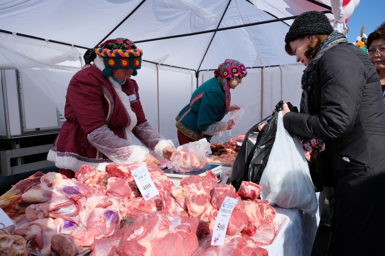 Мир мяса. Мясо в Сахалинской области. Мяснее Южно-Сахалинск. Свиньи в Сахалинской области.