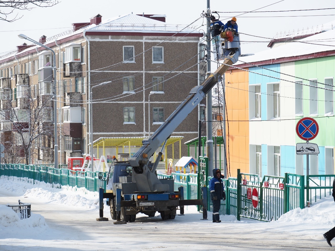 Корсаковская црб. Озерская больница Сахалинской области. ГБУЗ Корсаковская ЦРБ. Больница кабельная 17. Фото февраль Южно-Сахалинске.