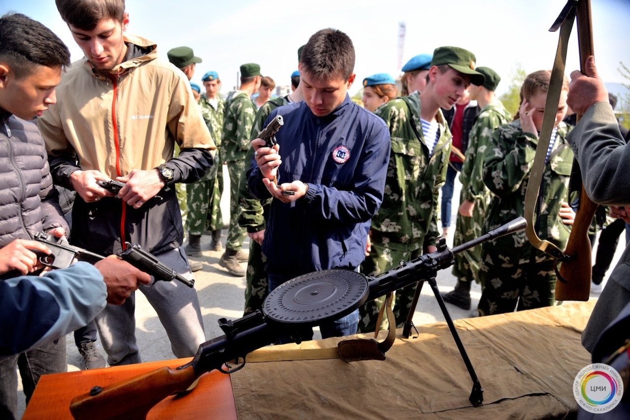 Военные будни и праздники презентация